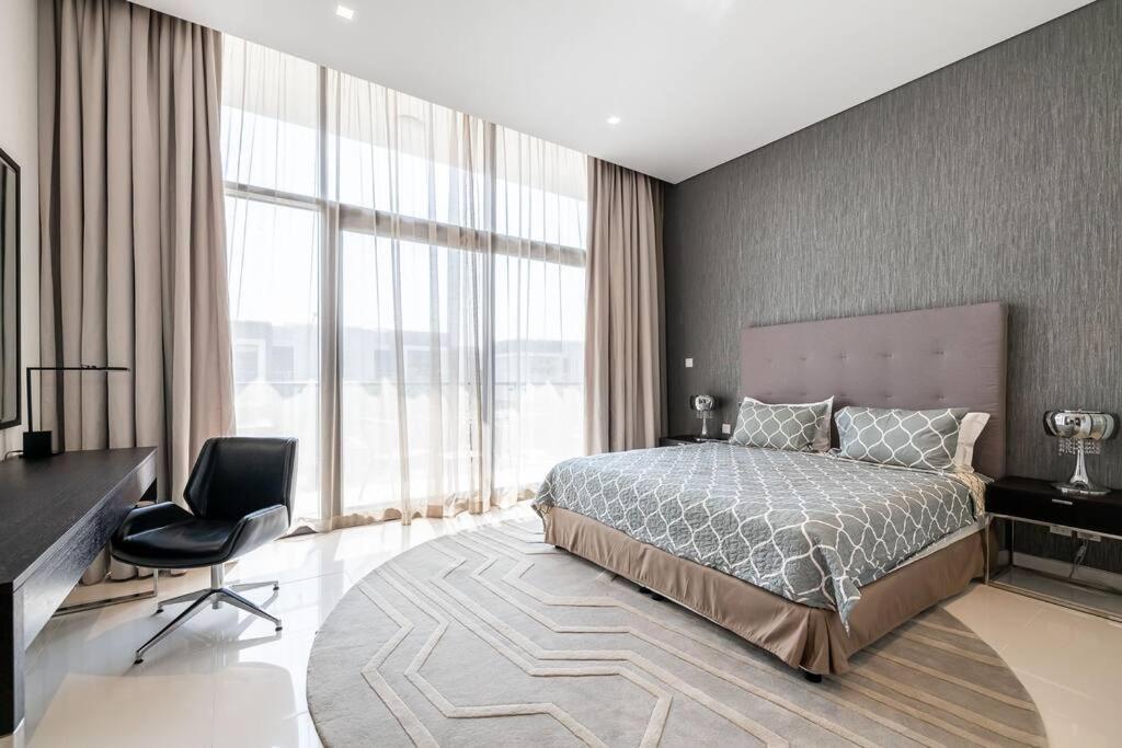 Spacious And Elegant 5Br Plus Maids Room Villa In Damac Dubai Luaran gambar