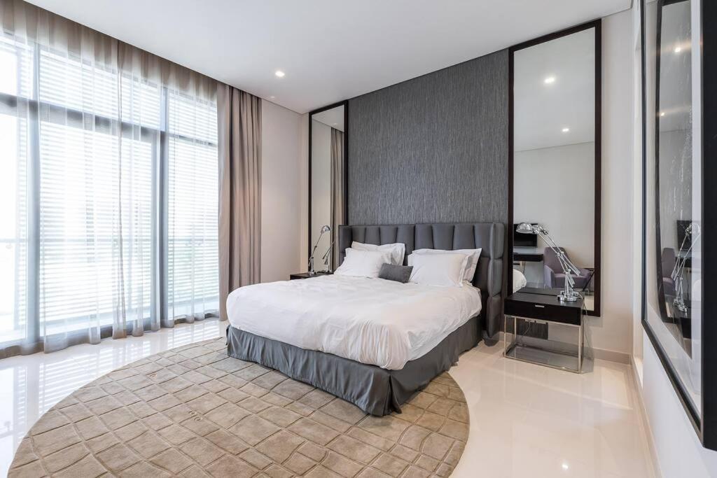 Spacious And Elegant 5Br Plus Maids Room Villa In Damac Dubai Luaran gambar