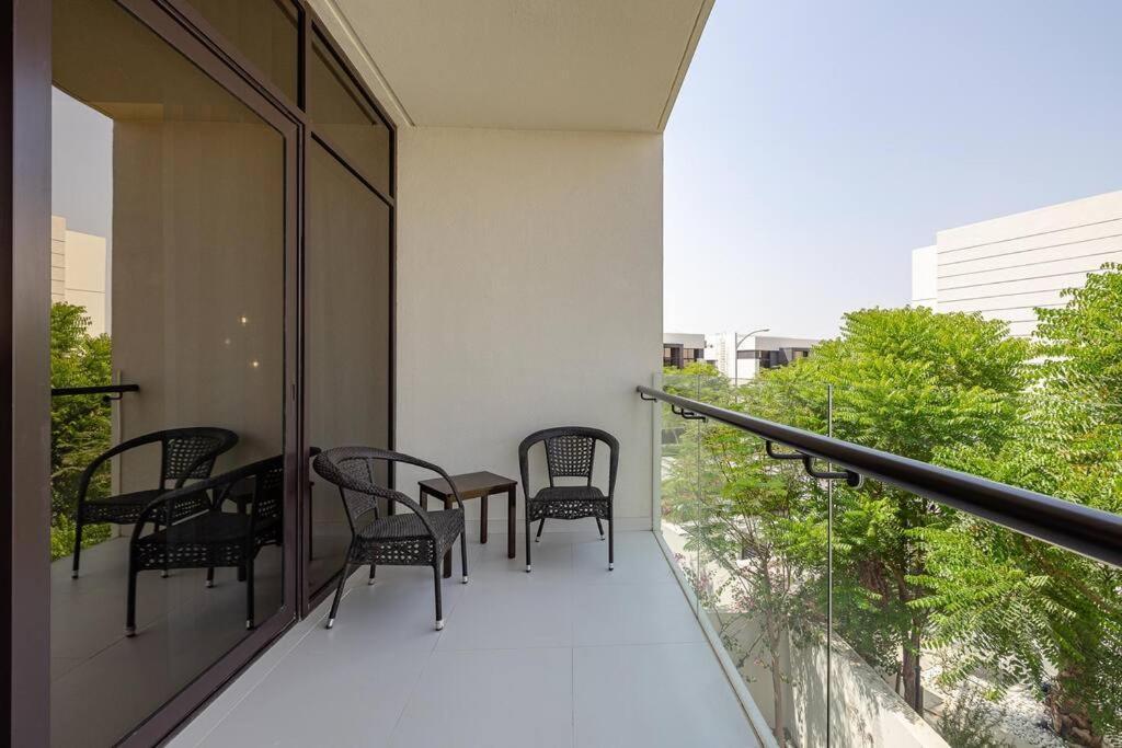 Spacious And Elegant 5Br Plus Maids Room Villa In Damac Dubai Luaran gambar