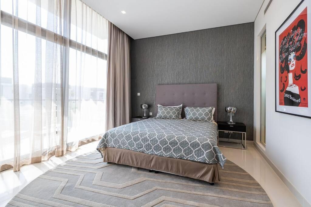 Spacious And Elegant 5Br Plus Maids Room Villa In Damac Dubai Luaran gambar